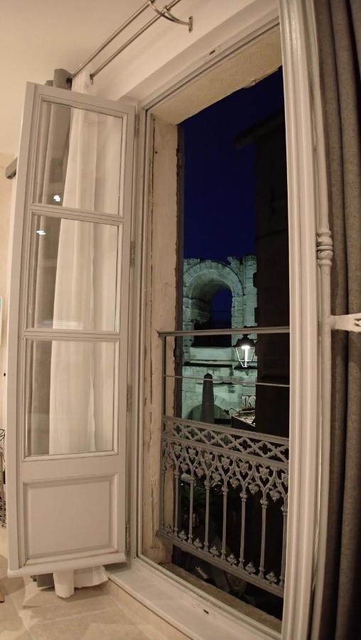 Apartment In Arles: De L'amphitheatre Arles